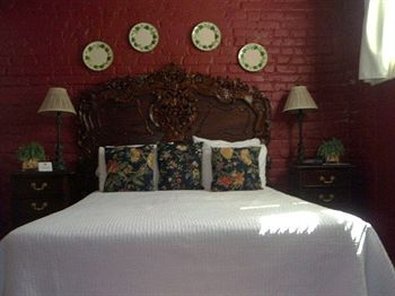 Bed & Breakfast Inn - Savannah, GA