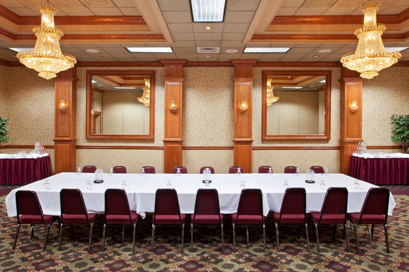 Holiday Inn SOUTHGATE (DETROIT-SOUTH) - Southgate, MI