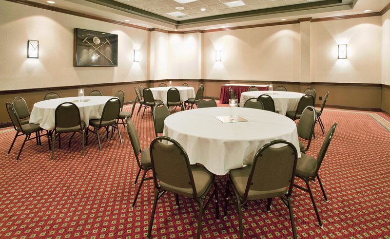 Holiday Inn Executive Center-Columbia Mall - Columbia, MO