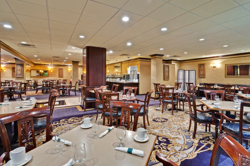 Holiday Inn CHICAGO OAKBROOK - Villa Park, IL