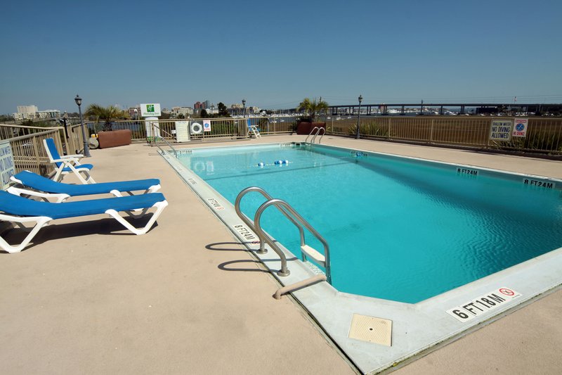 Holiday Inn CHARLESTON-RIVERVIEW - Charleston, SC
