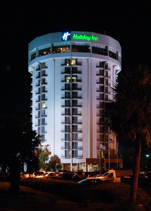 Holiday Inn CHARLESTON-RIVERVIEW - Charleston, SC