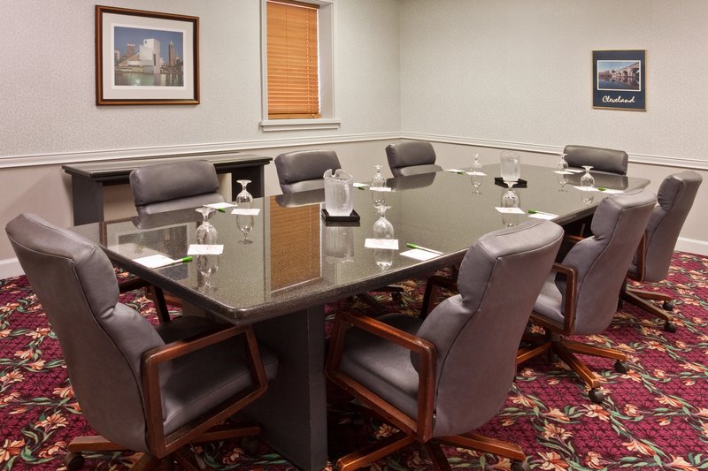 RESIDENCE INN - Westlake, OH