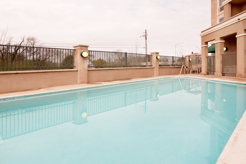 Holiday Inn Express WINDSOR SONOMA WINE COUNTRY - Santa Rosa, CA