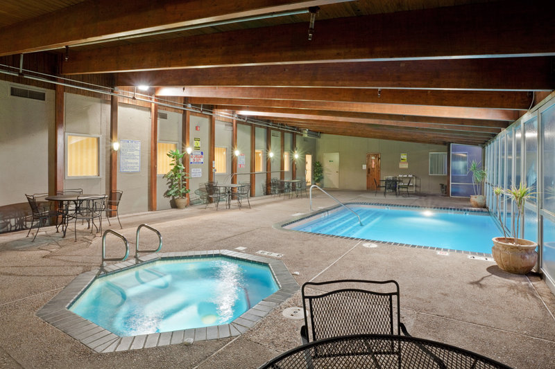 Holiday Inn Hotel & Suites OVERLAND PARK-WEST - Overland Park, KS