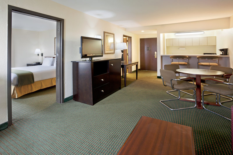 Holiday Inn Express Harlingen - Harlingen, TX