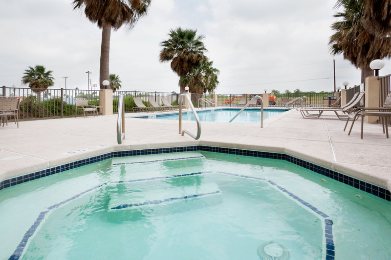 Holiday Inn Express Harlingen - Harlingen, TX