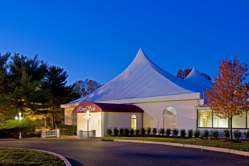 Crowne Plaza Philadelphia-Cherry Hill - Cherry Hill, NJ
