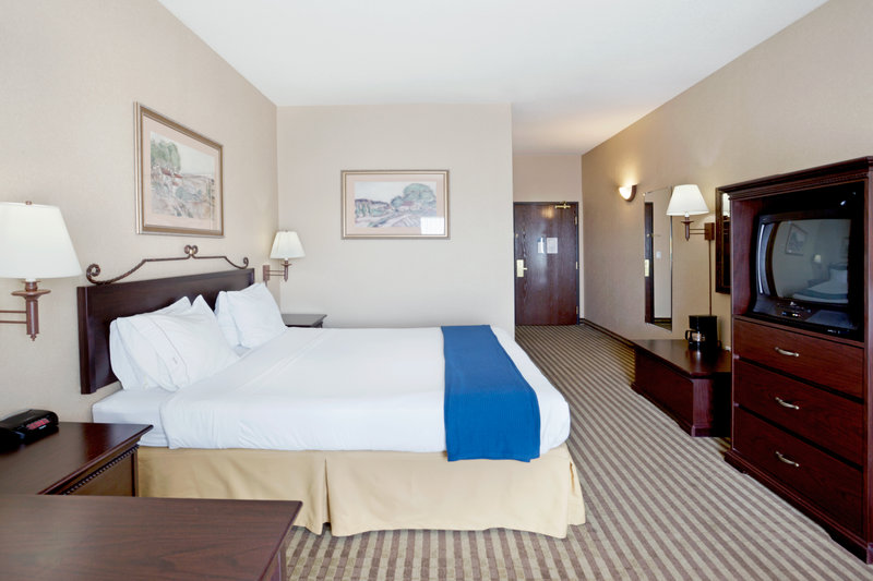 Holiday Inn Express - Marina, CA