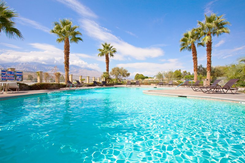 Holiday Inn Express & Suites CATHEDRAL CITY (PALM SPRINGS) - Yucca Valley, CA