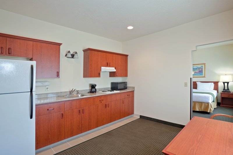 Holiday Inn Express & Suites ASHLAND - Ashland, OR