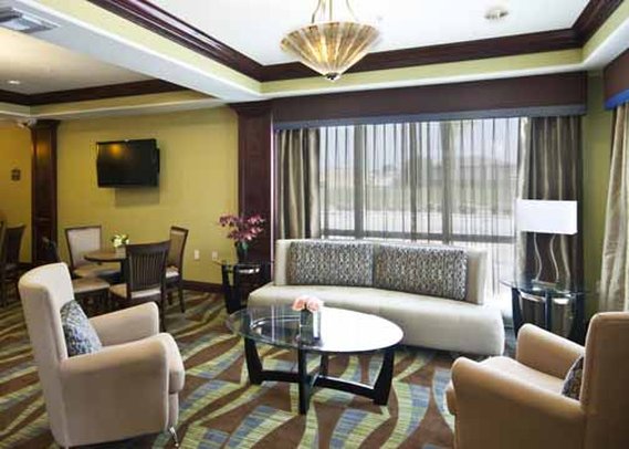 Comfort Suites - Harvey, LA
