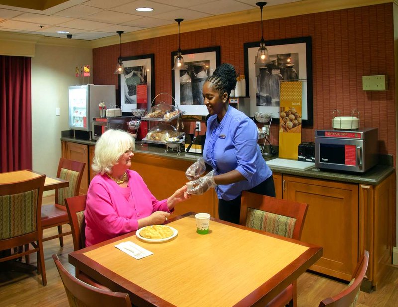 Hampton Inn Charlotte/Matthews - Matthews, NC