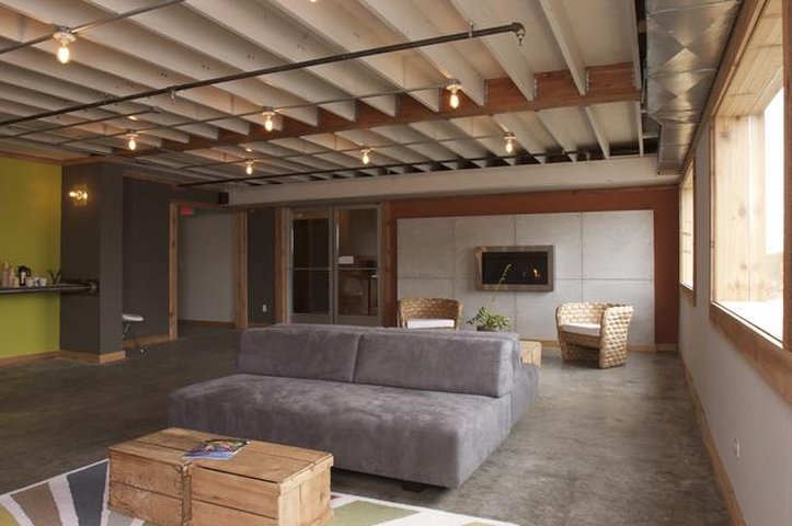 Adrift Hotel + Spa