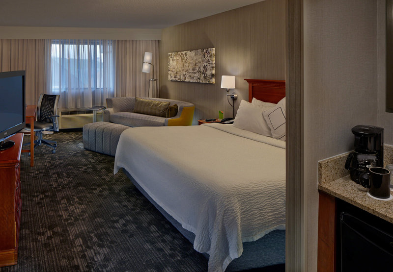 Courtyard By Marriott Hartford Cromwell - Cromwell, CT