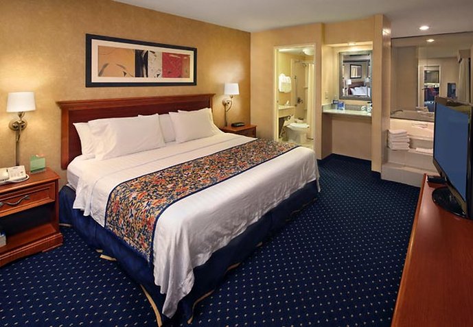 Courtyard By Marriott Hartford Cromwell - Cromwell, CT