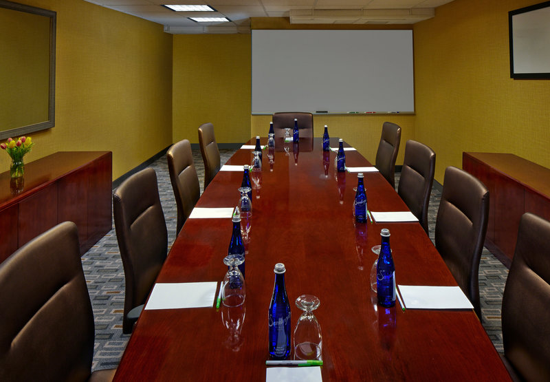 Courtyard By Marriott Hartford Cromwell - Cromwell, CT