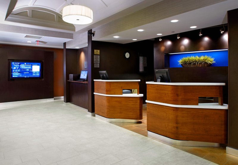 Courtyard By Marriott - Newark, OH