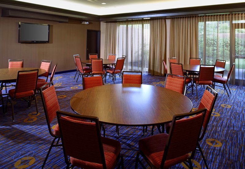Courtyard By Marriott - Newark, OH