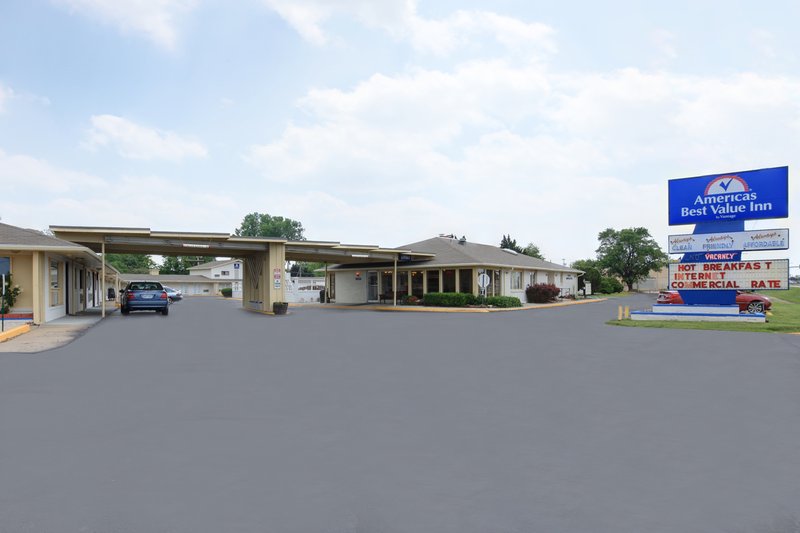 Americas Best Value Inn - Salina, KS
