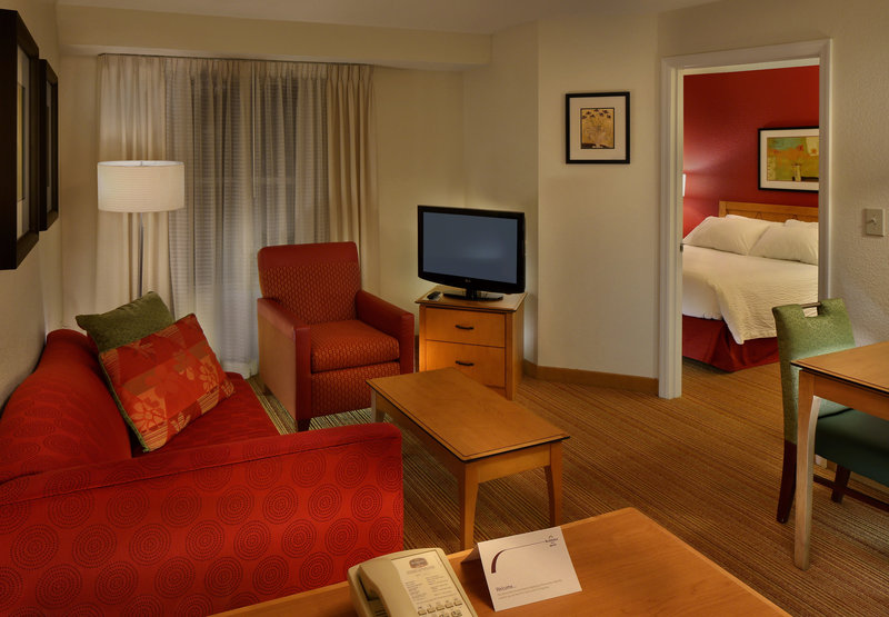 RESIDENCE INN - Southington, CT