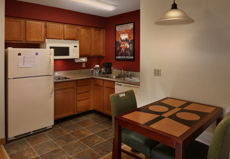 RESIDENCE INN - Southington, CT