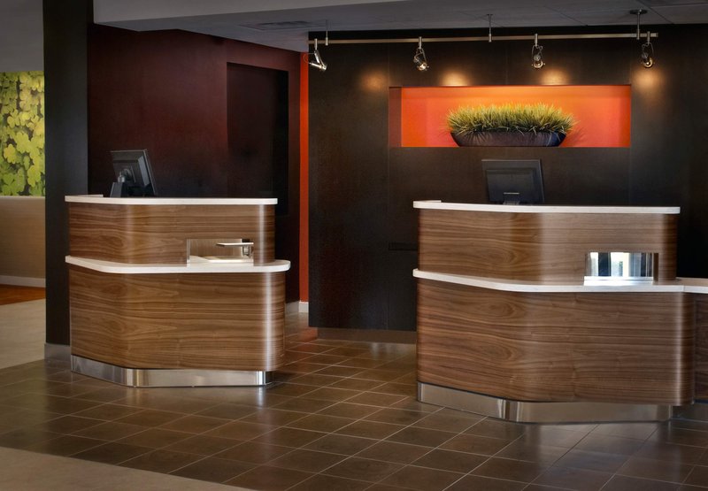 Courtyard By Marriott Poughkeepsie - Poughkeepsie, NY