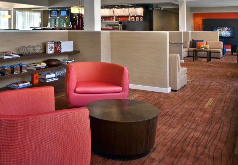 Courtyard By Marriott Poughkeepsie - Poughkeepsie, NY