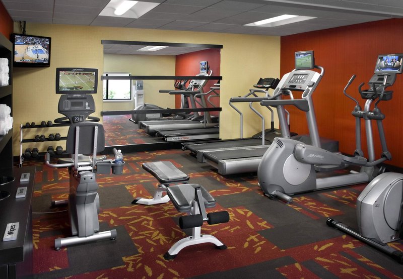 Courtyard By Marriott Poughkeepsie - Poughkeepsie, NY
