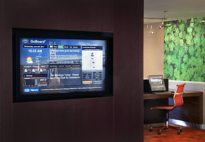 Courtyard By Marriott Poughkeepsie - Poughkeepsie, NY