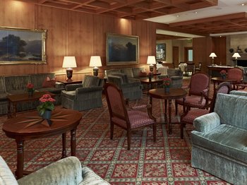Crystal Hotel - Lobby