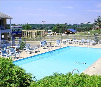 Skyline Hotel & Suites - Wisconsin Dells, WI