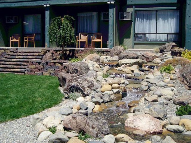 Best Western Plus Tree House - Mount Shasta, CA
