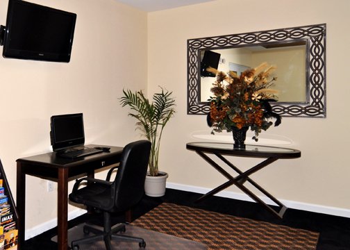 Econo Lodge Cleburne - Cleburne, TX