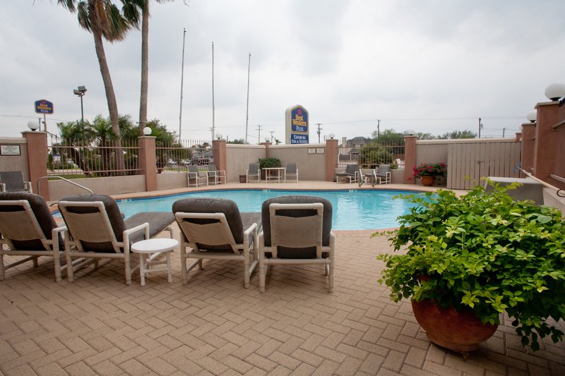 BEST WESTERN PLUS Edinburg Inn & Suites - Edinburg, TX