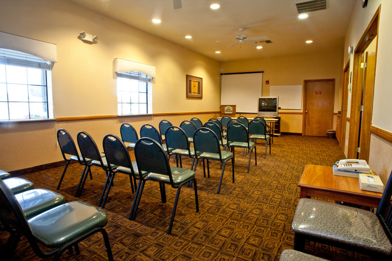 BEST WESTERN PLUS Edinburg Inn & Suites - Edinburg, TX
