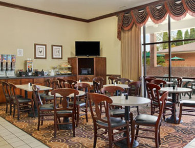 Days Inn By Wyndham Lexington - Carrollton, KY