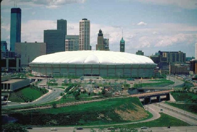 Holiday Inn Minneapolis-Metrodome - Minneapolis, MN