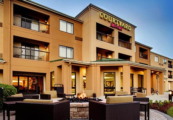 Courtyard By Marriott Greenville - Greenville, NC