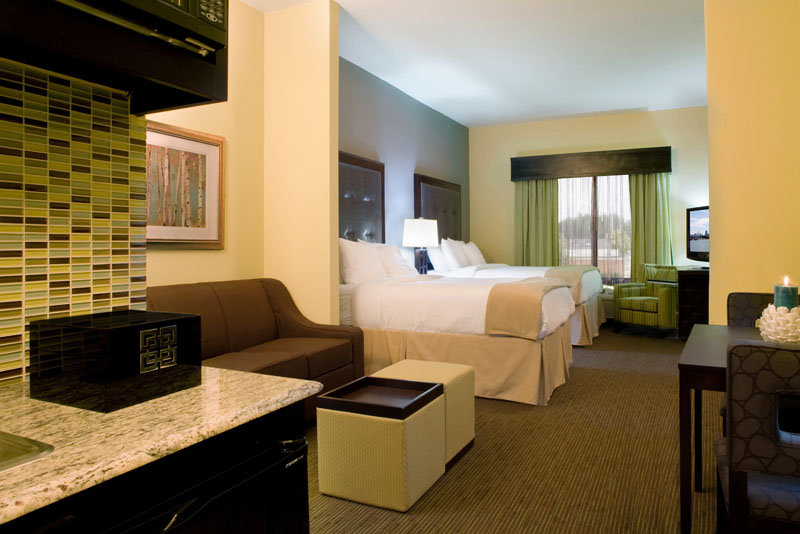 Holiday Inn Express & Suites WAYCROSS - Waycross, GA