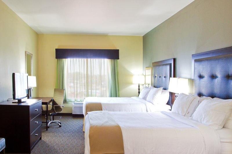 Holiday Inn Express & Suites WAYCROSS - Waycross, GA