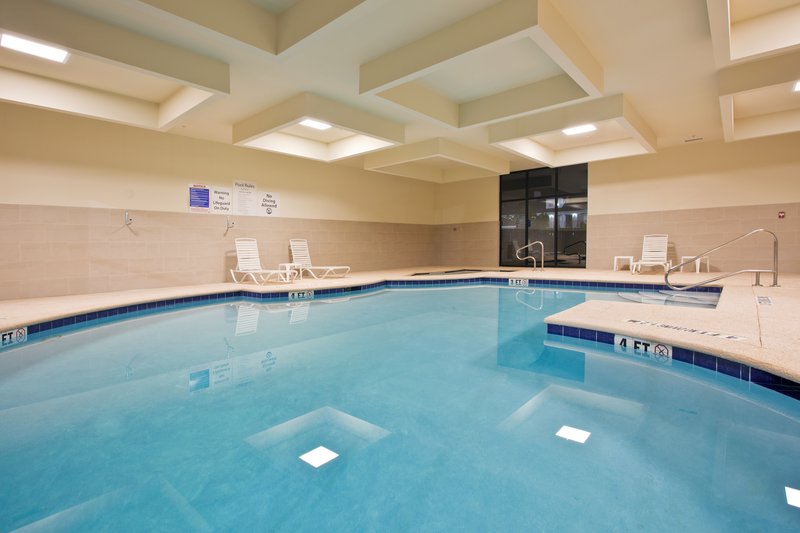 Holiday Inn Express & Suites WAYCROSS - Waycross, GA