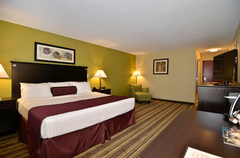 Best Western Plus - Anderson, IN