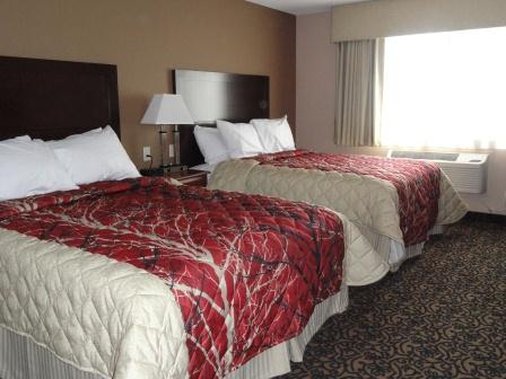 Canby Inn & Suites - Canby, MN