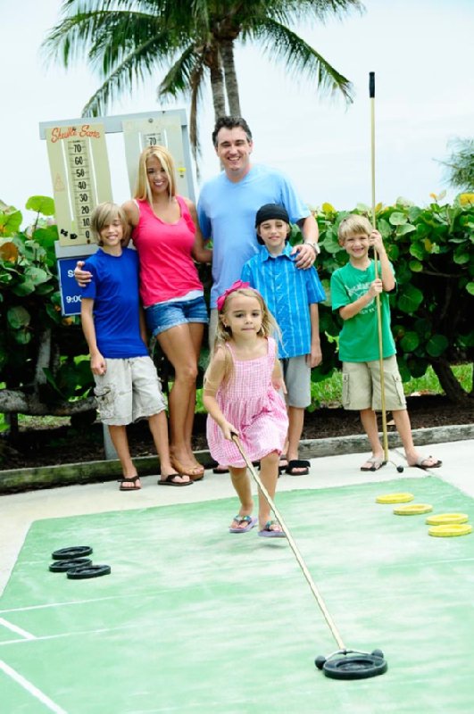 Neptune Inn Inc - Fort Myers Beach, FL