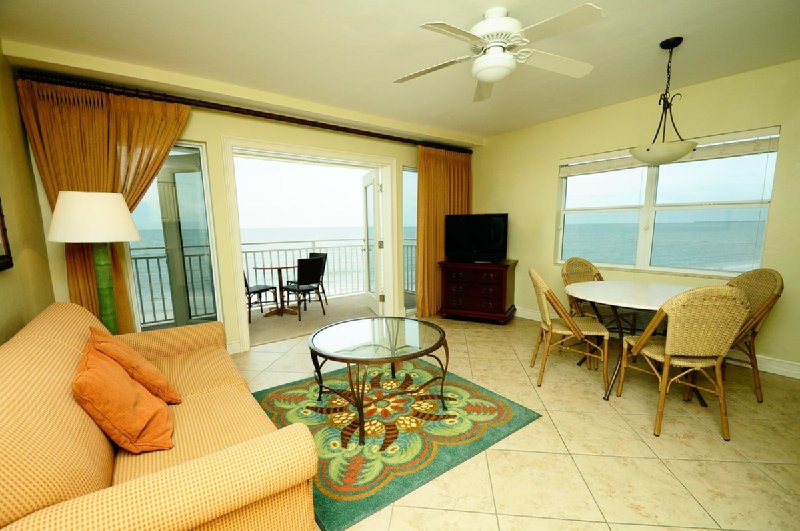 Neptune Inn Inc - Fort Myers Beach, FL