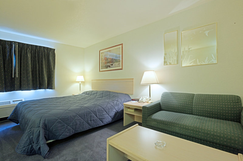 Americas Best Value Inn - Battle Mountain, NV