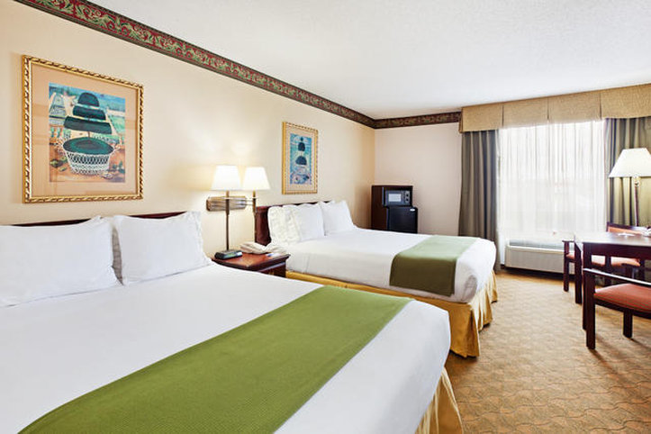 Holiday Inn Express-Southwest - Nicholasville, KY