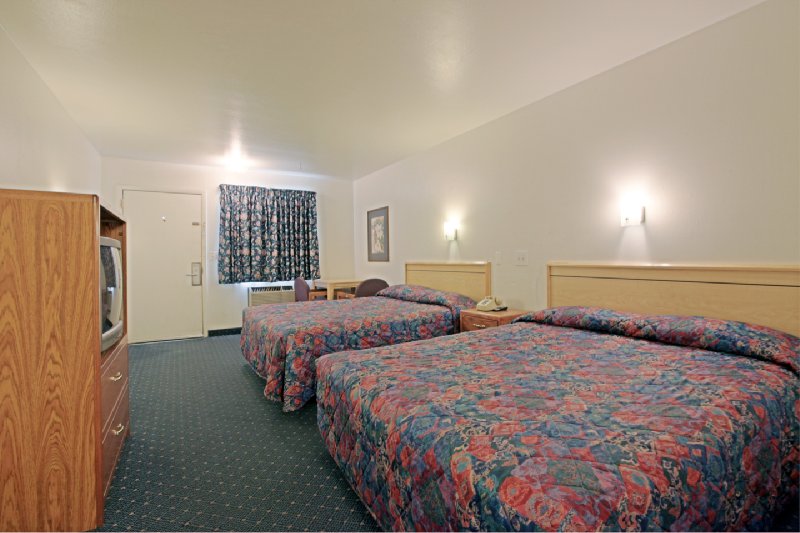 Americas Best Value Inn - Wheat Ridge, CO