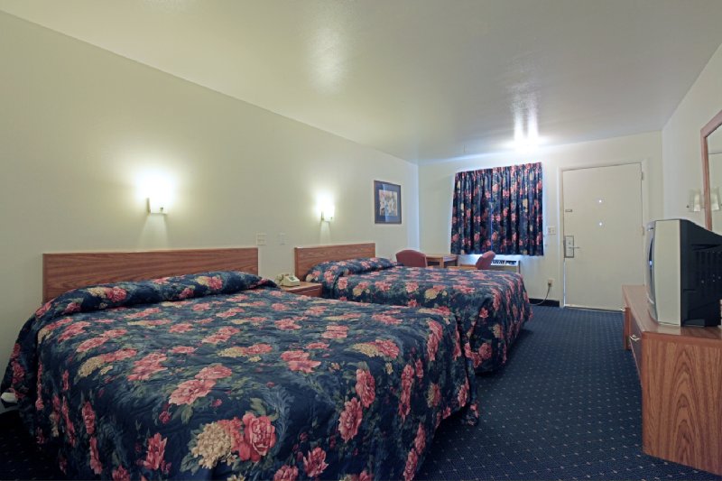 Americas Best Value Inn - Wheat Ridge, CO